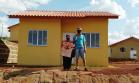 Famílias de Marmeleiro recebem novas moradias de graça