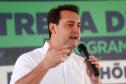 Governador entrega chaves da casa própria a 25 famílias de Prudentópolis