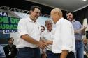 Governador entrega 108 títulos de imóveis em Carlópolis