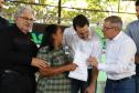 Governador entrega títulos de propriedade a 131 famílias de Ribeirão do Pinhal