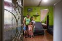 Governador entrega casas custeadas pelo Estado a 34 famílias de Rio Azul