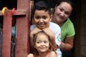 Governador entrega casas custeadas pelo Estado a 34 famílias de Rio Azul