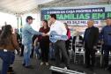  Governador entrega chaves da casa própria a 174 famílias de Irati