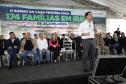  Governador entrega chaves da casa própria a 174 famílias de Irati