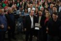  Governador entrega chaves da casa própria a 174 famílias de Irati