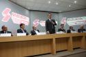 Com investimento de R$ 800 milhões, governador anuncia construção de 40 mil moradias
