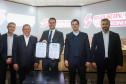 Com investimento de R$ 800 milhões, governador anuncia construção de 40 mil moradias