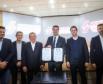 Com investimento de R$ 800 milhões, governador anuncia construção de 40 mil moradias