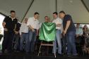 Governador entrega rede de esgoto, centro de convivência e moradias em Leópolis