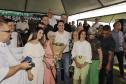 Governador entrega rede de esgoto, centro de convivência e moradias em Leópolis
