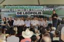 Governador entrega rede de esgoto, centro de convivência e moradias em Leópolis 