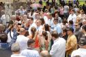 Governador entrega rede de esgoto, centro de convivência e moradias em Leópolis