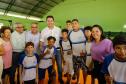 Governador entrega rede de esgoto, centro de convivência e moradias em Leópolis