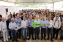  Com apoio do Estado, 200 moradores de Maringá ganham as chaves da casa própria