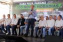  Com apoio do Estado, 200 moradores de Maringá ganham as chaves da casa própria