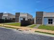 Com recursos estaduais, Cohapar entrega residencial com 47 novas casas em Foz do Iguaçu