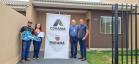 56 famílias de Paiçandu recebem as chaves da casa própria com a ajuda do Casa Fácil Paraná