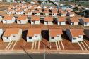 Ratinho Junior inaugura conjunto residencial com 51 casas em Guapirama