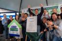 Governador entrega condomínio com 88 apartamentos em Santo Antônio da Platina