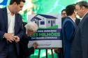 Governador anuncia R$ 533 milhões para construção de casas em 324 municípios