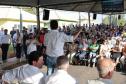 Governador Ratinho Junior entrega casa própria a 83 famílias de Siqueira Campos