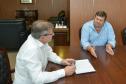 O município de Francisco Alves, na região Noroeste do Paraná, receberá cerca de R$ 1,6 milhão em investimentos por meio de programas do Governo do Estado. O assunto foi discutido em um encontro do presidente da Cohapar, Jorge Lange, e o prefeito Alirio Mistura nesta quarta-feira (13), na sede da empresa, em Curitiba.