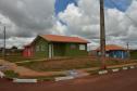 Quarenta e nove famílias de Florestópolis, na região Norte do Paraná, concretizaram nesta sexta-feira (22) o sonho da casa própria. Elas vão morar no Residencial José Alves dos Santos, inaugurado pelo governador Carlos Massa Ratinho Junior, pelo presidente da Companhia de Habitação do Paraná (Cohapar), Jorge Lange, e pelo prefeito Nelson Correia Junior.