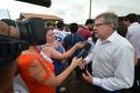 Quarenta e nove famílias de Florestópolis, na região Norte do Paraná, concretizaram nesta sexta-feira (22) o sonho da casa própria. Elas vão morar no Residencial José Alves dos Santos, inaugurado pelo governador Carlos Massa Ratinho Junior, pelo presidente da Companhia de Habitação do Paraná (Cohapar), Jorge Lange, e pelo prefeito Nelson Correia Junior.