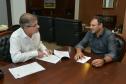 O prefeito de Realeza, Milton Andreolli, esteve nesta segunda-feira (25) na sede da Cohapar, em Curitiba. Na oportunidade, ele solicitou ao presidente da empresa, Jorge Lange, que avalie a possibilidade da realização de atendimentos periódicos aos mutuários da companhia na própria cidade.