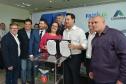 O governador Carlos Massa Ratinho Junior assinou nesta quinta-feira (14) contratos para a construção de 872 novas moradias populares em 15 municípios paranaenses. Os projetos foram desenvolvidos em diferentes programas coordenados pela Companhia de Habitação do Paraná (Cohapar), em parceria com as prefeituras e receberão investimentos de R$ 68,8 milhões.
