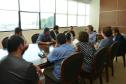 A prefeita de Colombo, Beti Pavin, esteve na sede da Cohapar nesta quarta-feira (3) para tratar do processo de regularização fundiária da Vila Zumbi dos Palmares. Em reunião com o presidente da empresa, Jorge Lange, foi determinado que os técnicos da companhia dessem prioridade ao trabalho para que a administração municipal possa oferecer serviços públicos mais próximos da população da região.