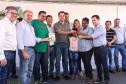 O governador Carlos Massa Ratinho Junior participa nesta sexta-feira (12) da inauguração do residencial Manoel Bono Belascuzas e entrega as chaves da casa própria para 44 famílias de Nova Londrina, no Noroeste do Estado. O empreendimento foi construído em um trabalho integrado do Governo do Estado, por meio da Cohapar, Copel e Sanepar, com o governo federal e a prefeitura.  Nova Londrina, 12/04/2019 -  Foto: Rodrigo Felix Leal/ANPr