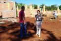 Representantes da Cohapar e da Prefeitura de Novo Itacolomi vistoriaram na última semana as obras de construção de 42 casas populares na cidade, na região do Vale do Ivaí. O empreendimento, que tem orçamento de quase R$ 2,4 milhões, faz parte de um projeto conjunto entre o Governo do Estado e a administração municipal dentro do programa Família Paranaense.