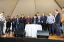 Entrega de moradias para 100 famílias de Marechal Cândido Rondon, no Oeste do Paraná, nesta segunda-feira (15). Marechal Cândido Rondon, 15/07/2019 -  Foto: Geraldo Bubniak/ANPr