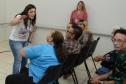 Cerca de 200 pessoas participaram de uma reunião organizada nesta sexta-feira (2) pela Cohapar em Jardim Alegre para a apresentação do programa de Escrituração Direta da companhia. O grupo de possíveis beneficiários é formado por mutuários, compradores e ocupantes de imóveis da Cohapar que estão com o financiamento quitado e desejam registrar a propriedade de suas moradias.