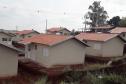 Técnicos da Cohapar estiveram nesta quarta-feira (4) nos canteiros de obras de construção de conjuntos habitacionais em Leópolis e Sertaneja, na região Norte do Paraná. Eles acompanharam a evolução da construção das casas populares nos municípios, que deverão ser entregues à população entre o fim de 2019 e o início de 2020.