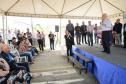 Quarenta e oito famílias de Rio Azul receberam nesta quinta-feira (17) as chaves de suas novas moradias. Elas são as novas moradoras do Residencial Rio Azul VII, empreendimento construído em uma parceria do Governo do Paraná, Governo Federal e prefeitura na cidade, na região Centro-Sul do estado.