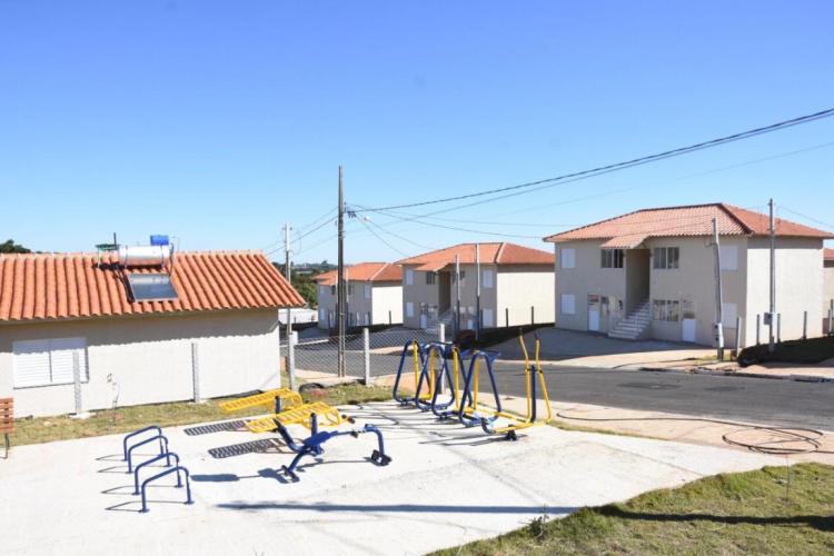 154 famílias de Carambeí recebem novas casas nesta semana