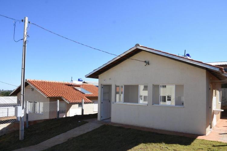 154 famílias de Carambeí recebem novas casas nesta semana