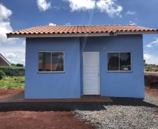 Famílias carentes conquistam casas próprias em Marilândia do Sul