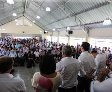 Governo lança programa para reduzir favelas no Paraná