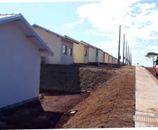 Construção de casas populares chega a fase final de obras na região de Campo Mourão