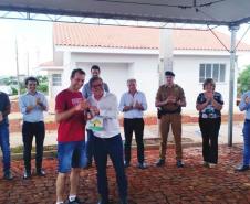 37 famílias de Mariópolis recebem chaves da casa própria 