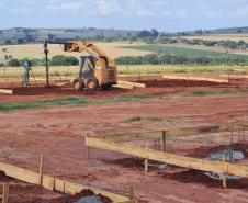 Avançam as obras de moradias populares em Itaguajé e Flórida
