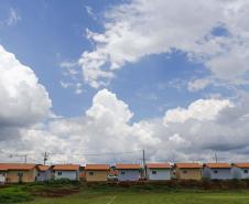 Casas novas melhoram a vida de famílias de Santa Tereza do Oeste