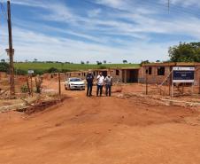 Obras de 36 casas populares avançam em Itaguajé