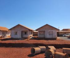 Construção de 41 casas populares em Jardim Alegre chega a 65% de execução