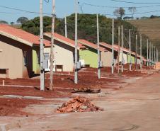 Famílias de Itaguajé participam de etapa final antes da mudança para casa própria