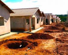 Novos conjuntos habitacionais atenderão 121 famílias de Figueira e Curiúva