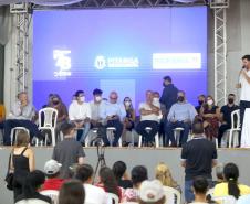 Governo realiza sonho de regularização da propriedade de 589 famílias de Pitanga